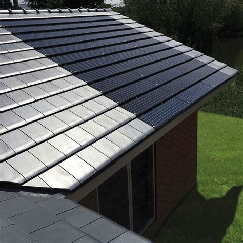 Tuile Solaire Photovoltaïque .